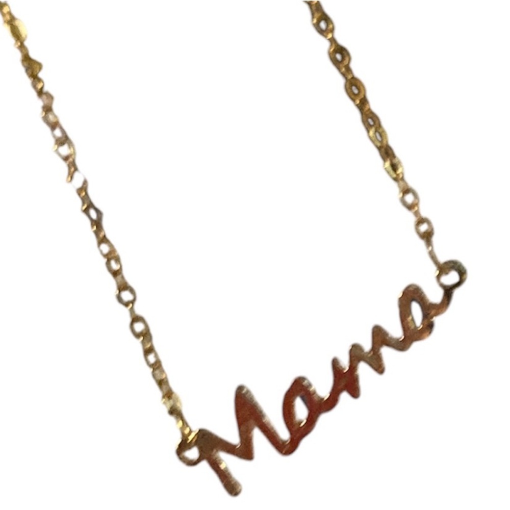 Gold Mama small chain link necklace